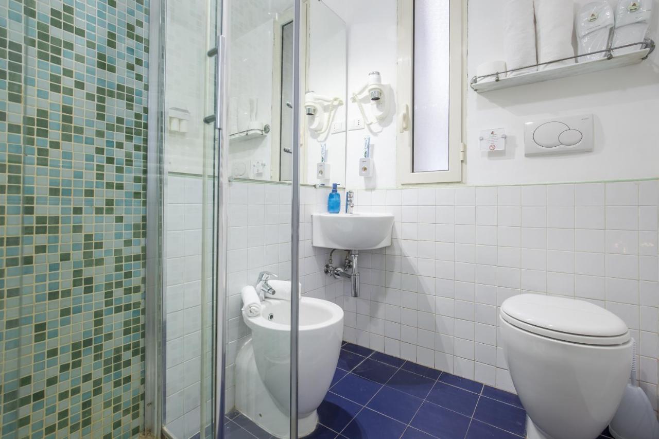 Smart Lodgings Plus Roma Esterno foto