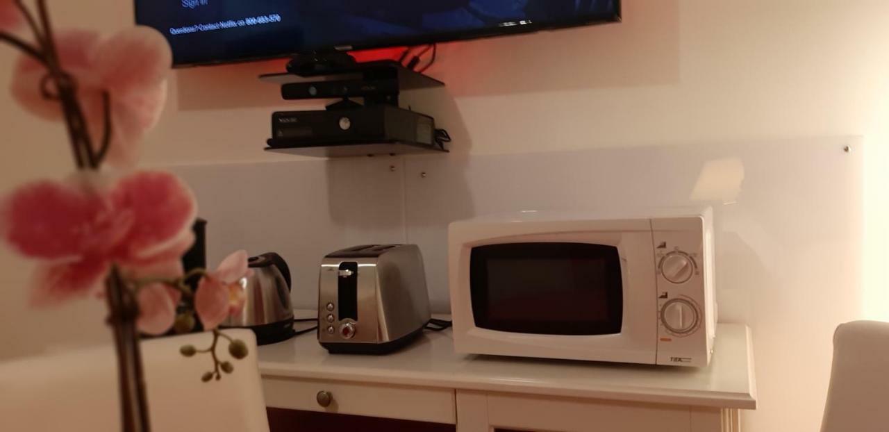 Smart Lodgings Plus Roma Esterno foto